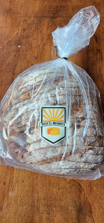 Pan de Masa Madre con Arándanos y Nuez